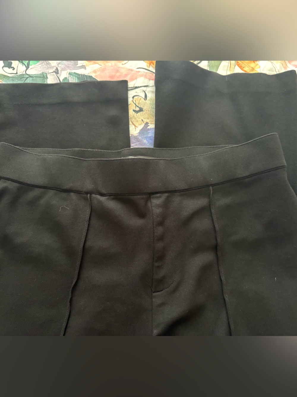 Nicole Miller Black Pull-On Pants Size Large - Picture 3 of 5